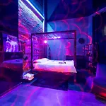 Bdsm Grey Manufaktura Centrum Miasta Legionów 18 Parking Na Terenie , Dla Dorosłych Adults Only