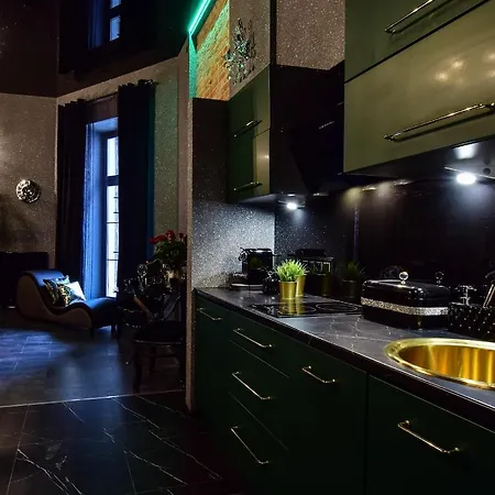 Bdsm Grey Manufaktura Centrum Miasta Legionów 18 Parking Na Terenie , Dla Dorosłych Adults Only