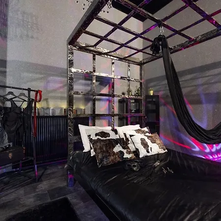 Bdsm Grey Manufaktura Centrum Miasta Legionów 18 Parking Na Terenie , Dla Dorosłych Adults Only *