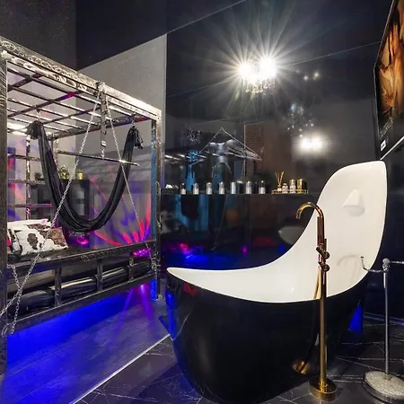Apartament Bdsm Grey Manufaktura Centrum Miasta Legionów 18 Parking Na Terenie , Dla Dorosłych Adults Only Łódź