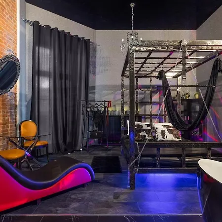 Bdsm Grey By Bast Manufaktura Centrum Miasta Legionow 18 , Idelny Na Prezent, Parking Na Terenie , Tylko Dla Doroslych Adults Only 아파트 우치