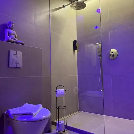 Apartament Bdsm Grey Manufaktura Centrum Miasta Legionów 18 Parking Na Terenie , Dla Dorosłych Adults Only