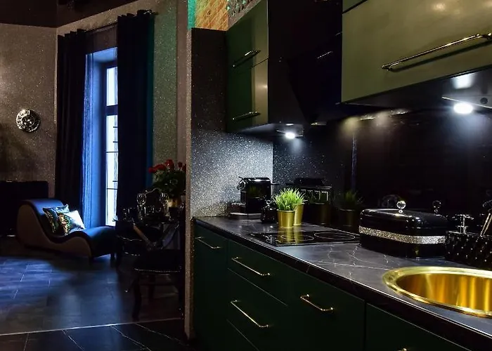 Bdsm Grey By Bast Manufaktura Centrum Miasta Legionow 18 , Idelny Na Prezent, Parking Na Terenie , Tylko Dla Doroslych Adults Only