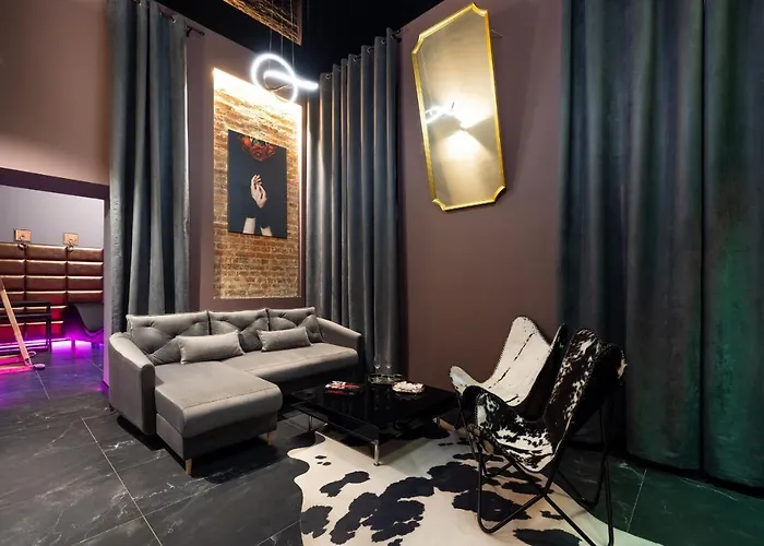 Bdsm Grey Manufaktura Centrum Miasta Legionów 18 Parking Na Terenie , Dla Dorosłych Adults Only Apartamento Łódź