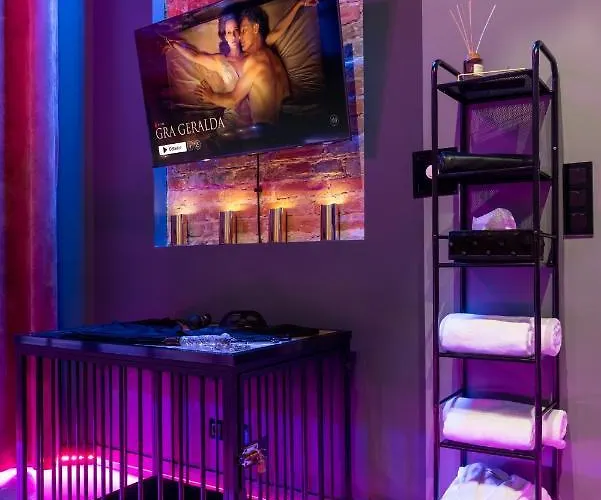 Bdsm Grey Manufaktura Centrum Miasta Legionów 18 Parking Na Terenie , Dla Dorosłych Adults Only Apartamento
