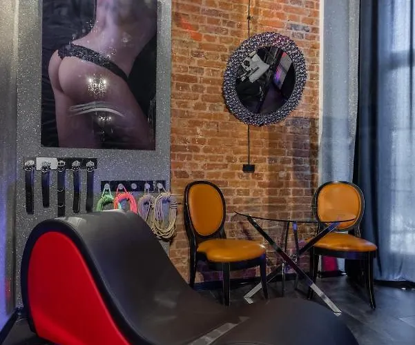 Bdsm Grey Manufaktura Centrum Miasta Legionów 18 Parking Na Terenie , Dla Dorosłych Adults Only Apartamento Łódź