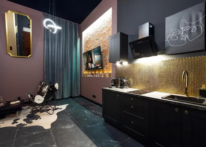 Bdsm Grey By Bast Manufaktura Centrum Miasta Legionow 18 , Idelny Na Prezent, Parking Na Terenie , Tylko Dla Doroslych Adults Only شقة