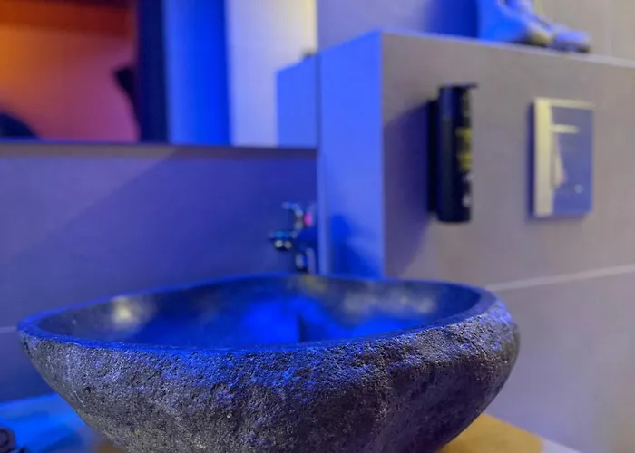 Apartamento Bdsm Grey Manufaktura Centrum Miasta Legionów 18 Parking Na Terenie , Dla Dorosłych Adults Only